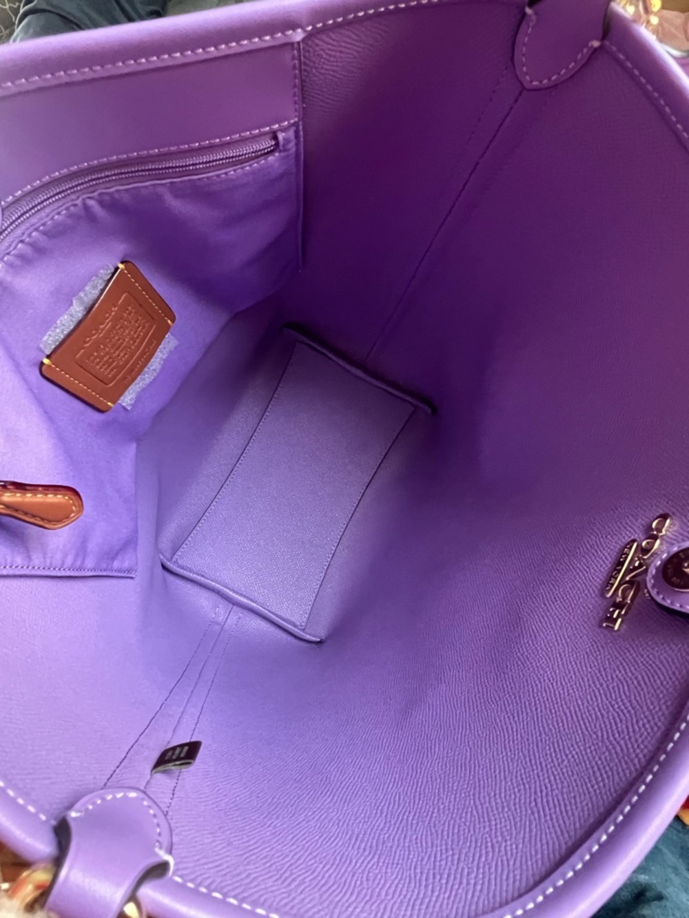 Coach City Large Bucket Bag In Signature Canvas - Picture 3 of 10